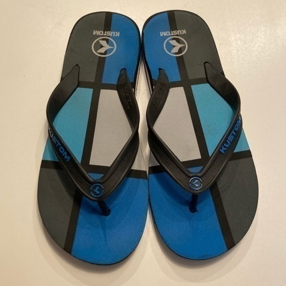 3/25$ KUSTOM Men's Tongues Flip-Flop, Black and Blue